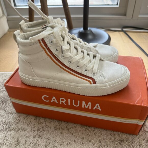 Limited Edition GRLSWIRL x Cariuma Off-White Canvas Sneaker (OCA High) - Picture 9 of 9